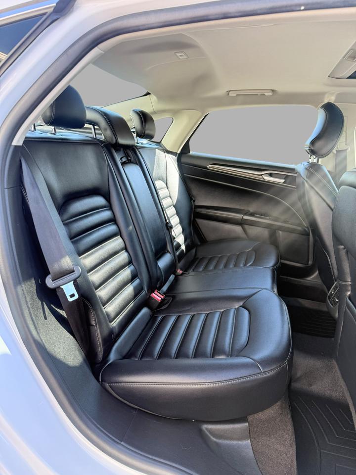 Ford Fusion SEL FWD 2019