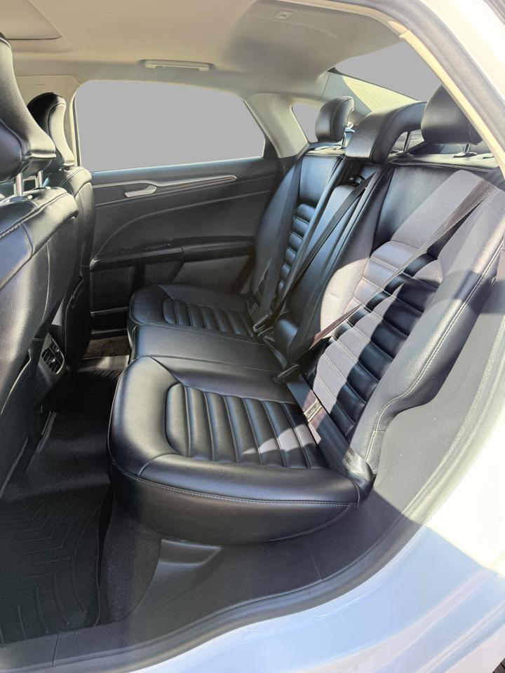Ford Fusion SEL FWD 2019