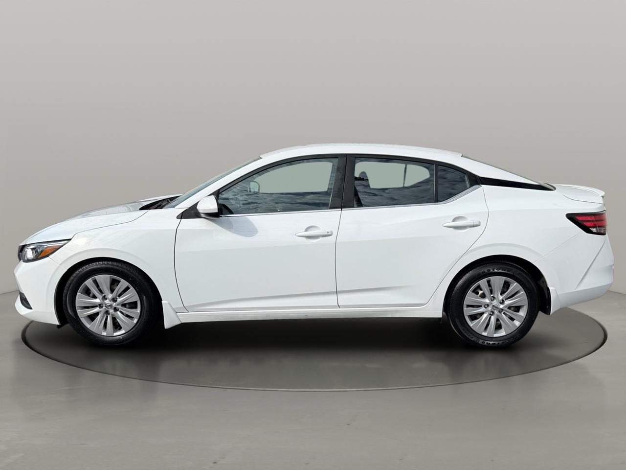 Nissan Sentra S CVT 2021