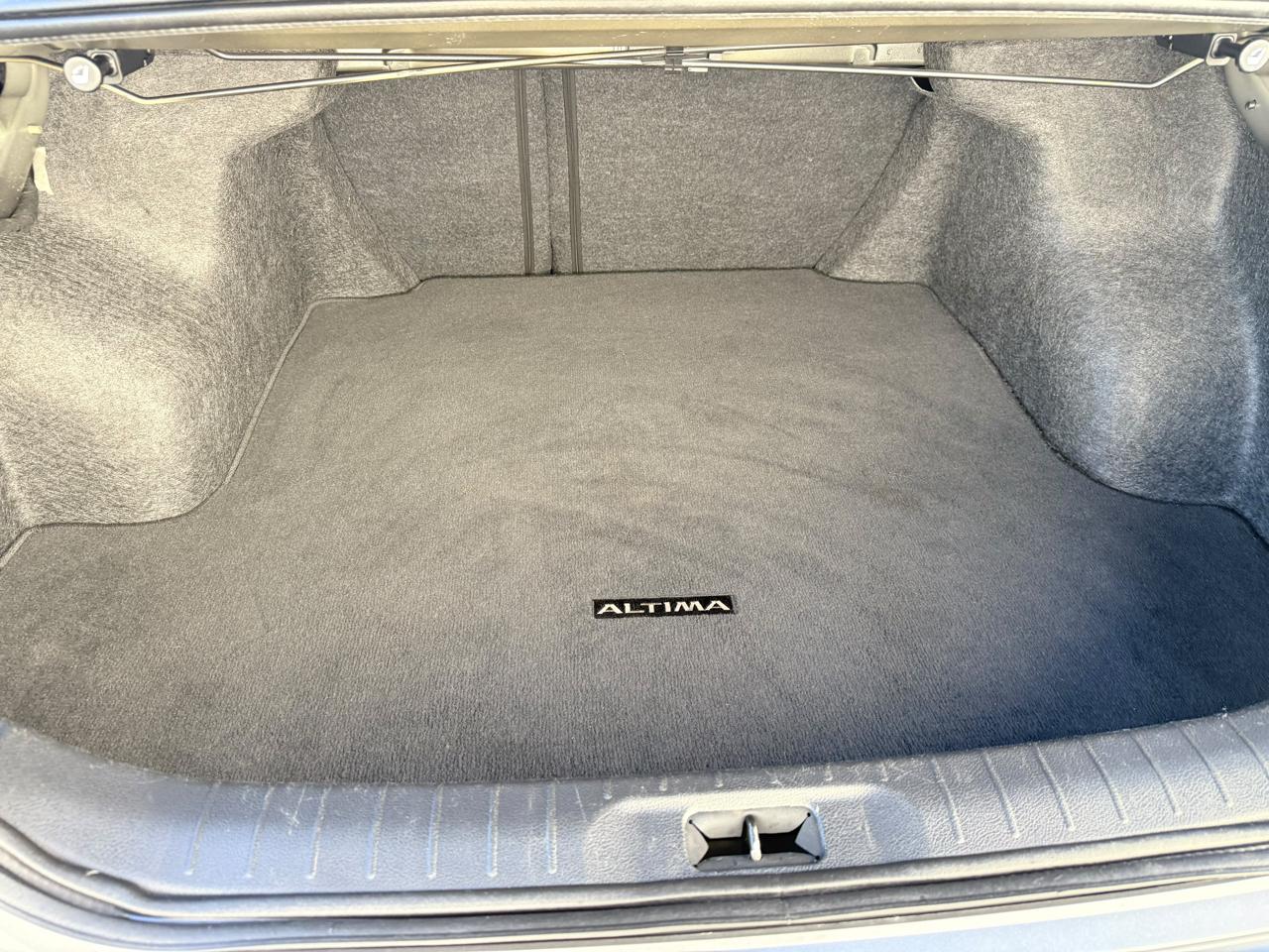 Nissan Altima 2.5 S Sedan 2023