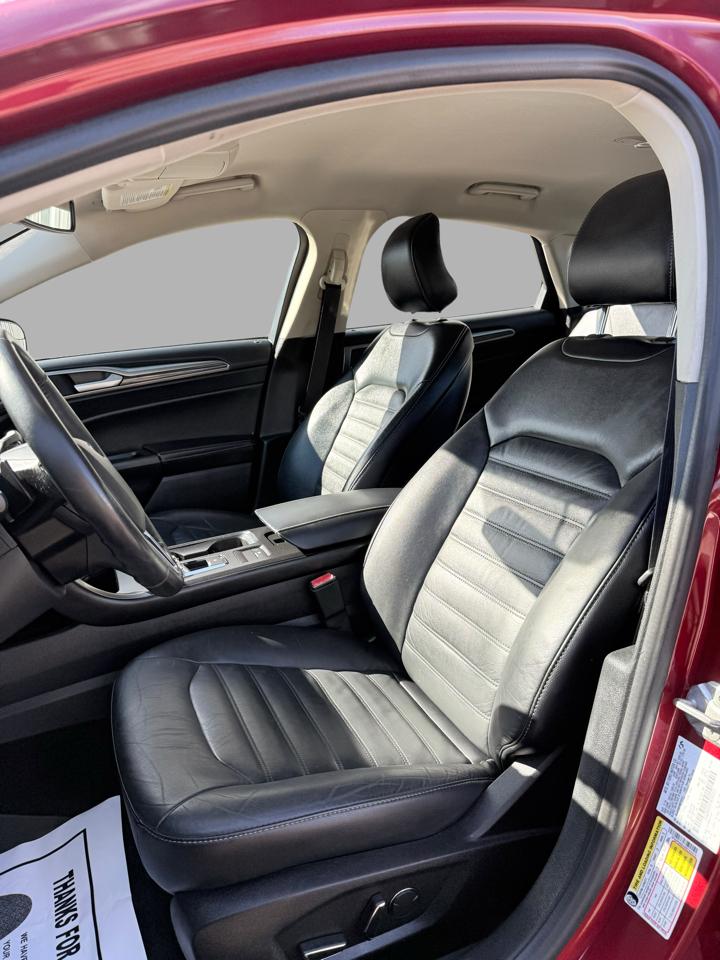 Ford Fusion SE FWD 2017