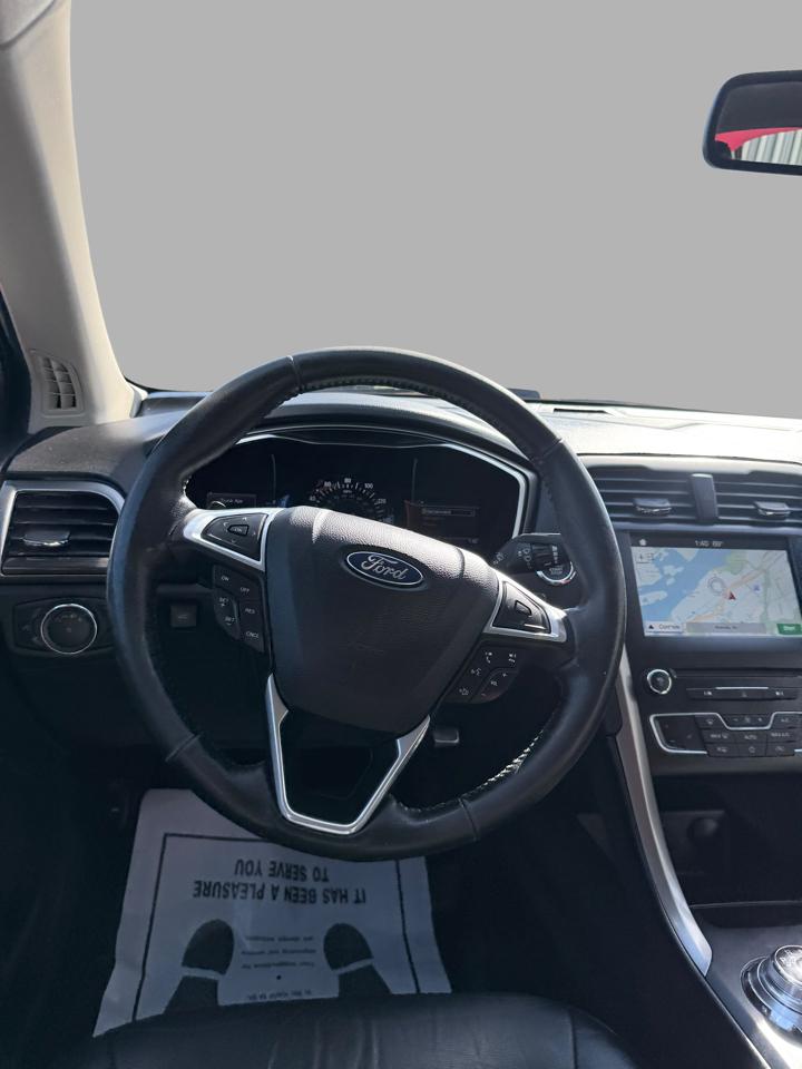 Ford Fusion SE FWD 2017