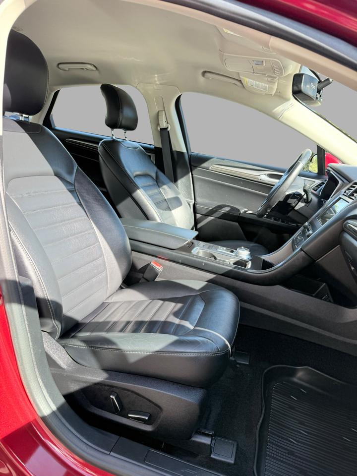Ford Fusion SE FWD 2017