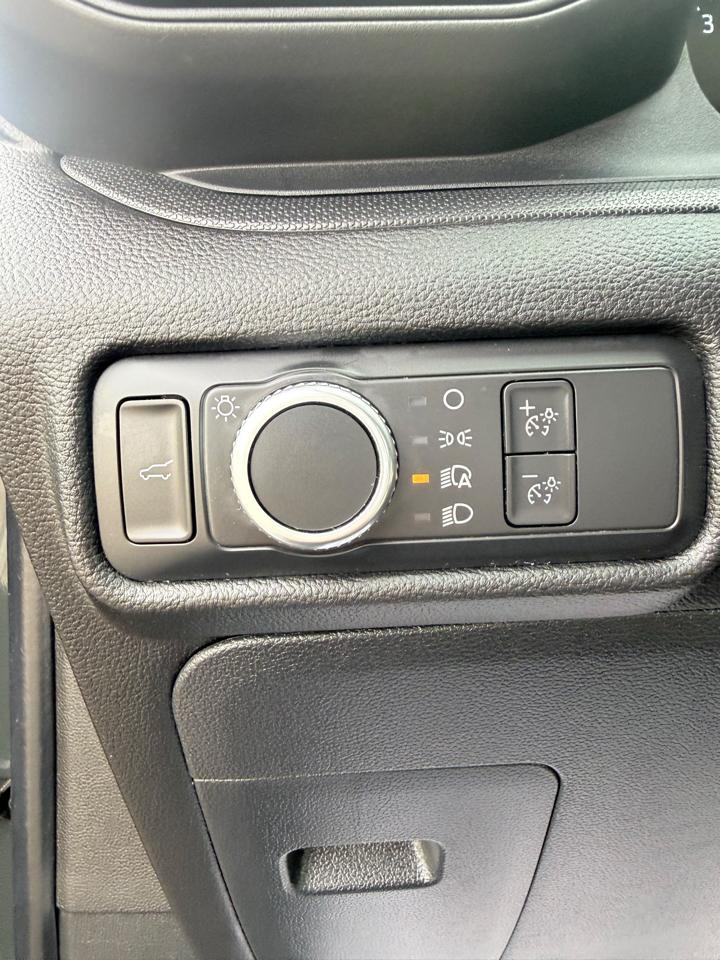 Ford Explorer Base 4WD 2022