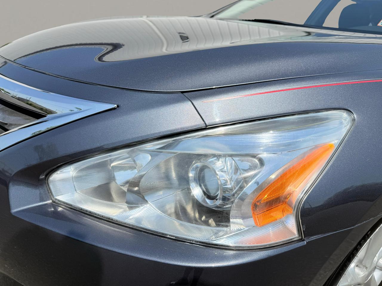 Nissan Altima 4dr Sdn I4 2.5 SV 2013