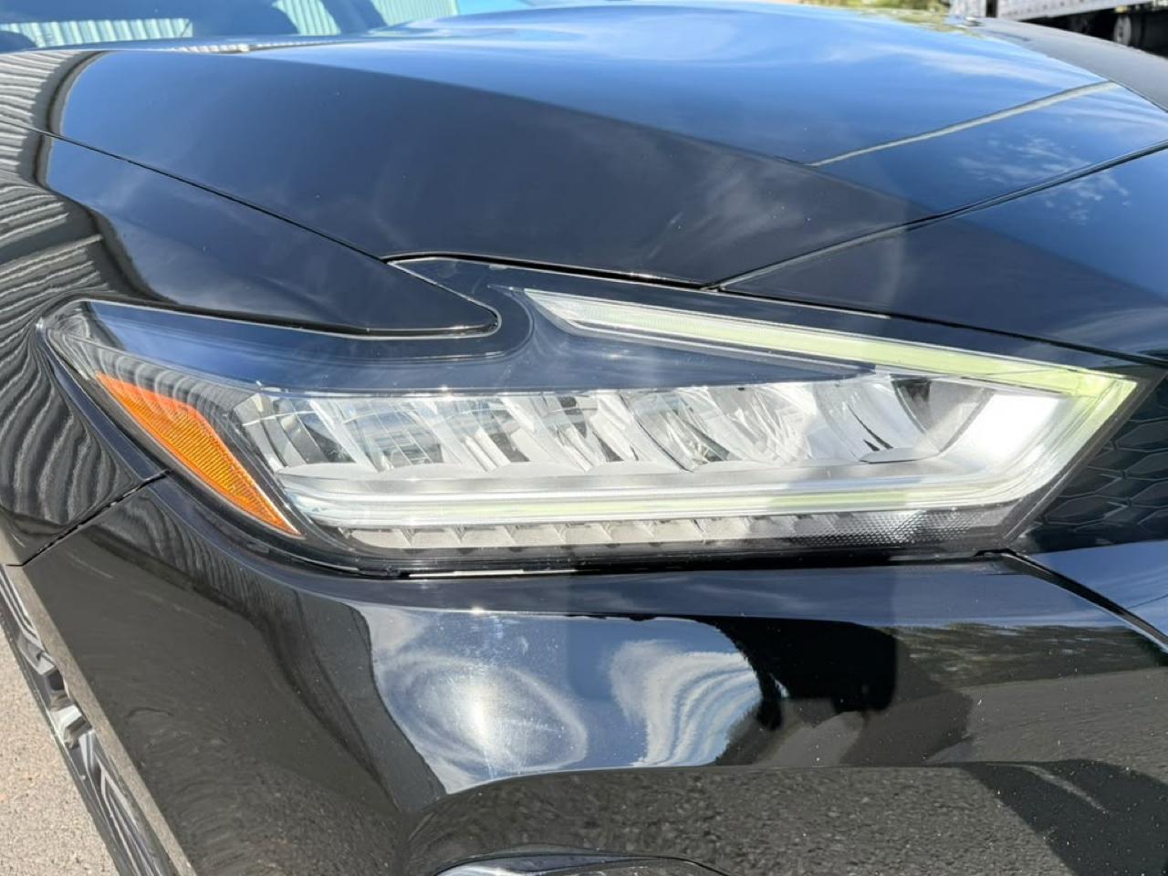 Nissan Maxima S 3.5L 2020