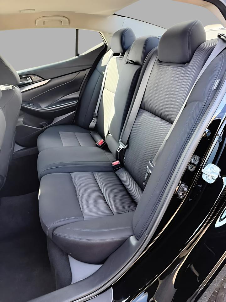 Nissan Maxima S 3.5L 2020