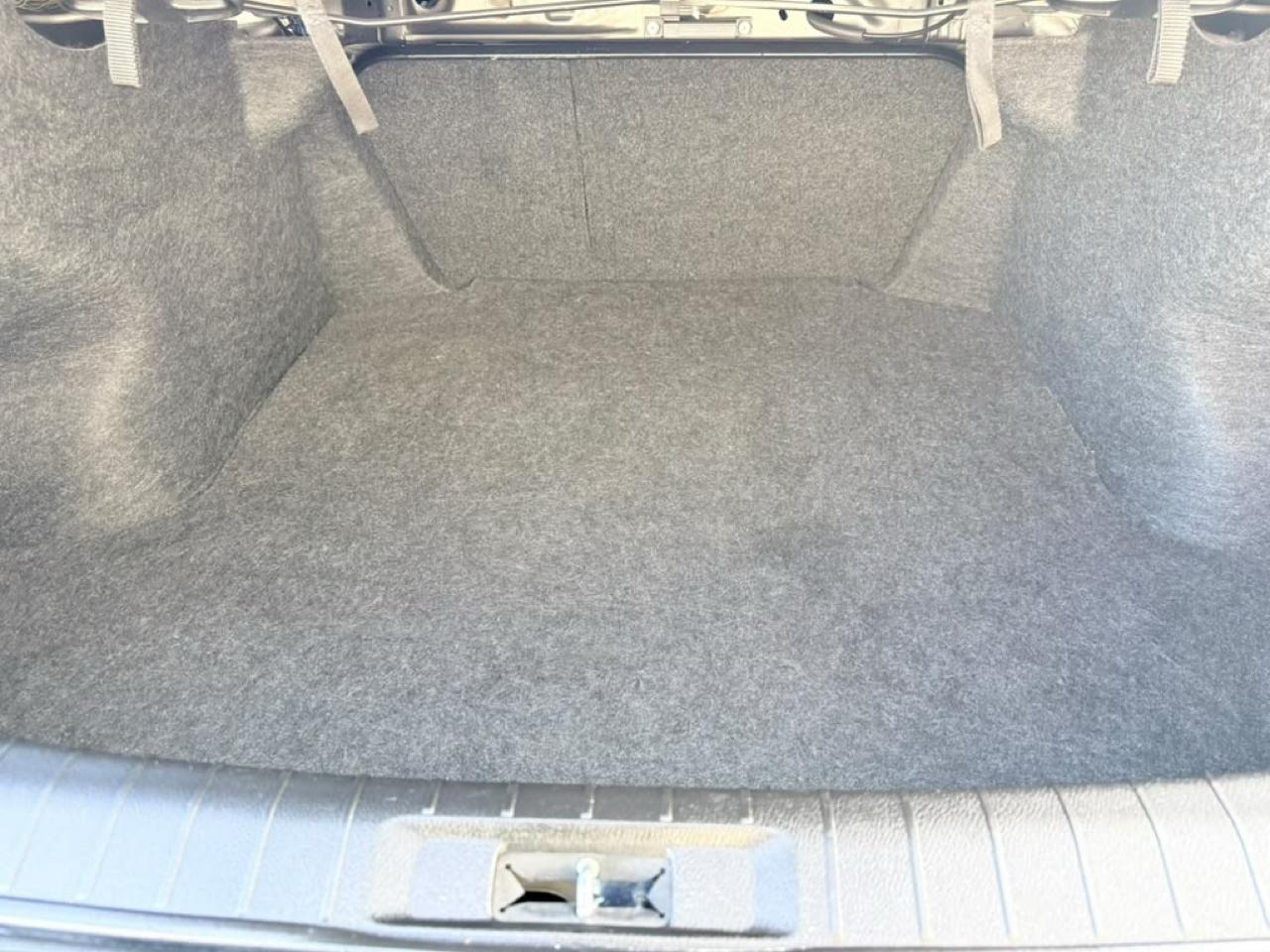 Nissan Maxima S 3.5L 2020