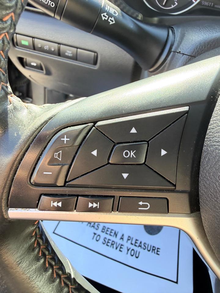 Nissan Sentra SR CVT 2022