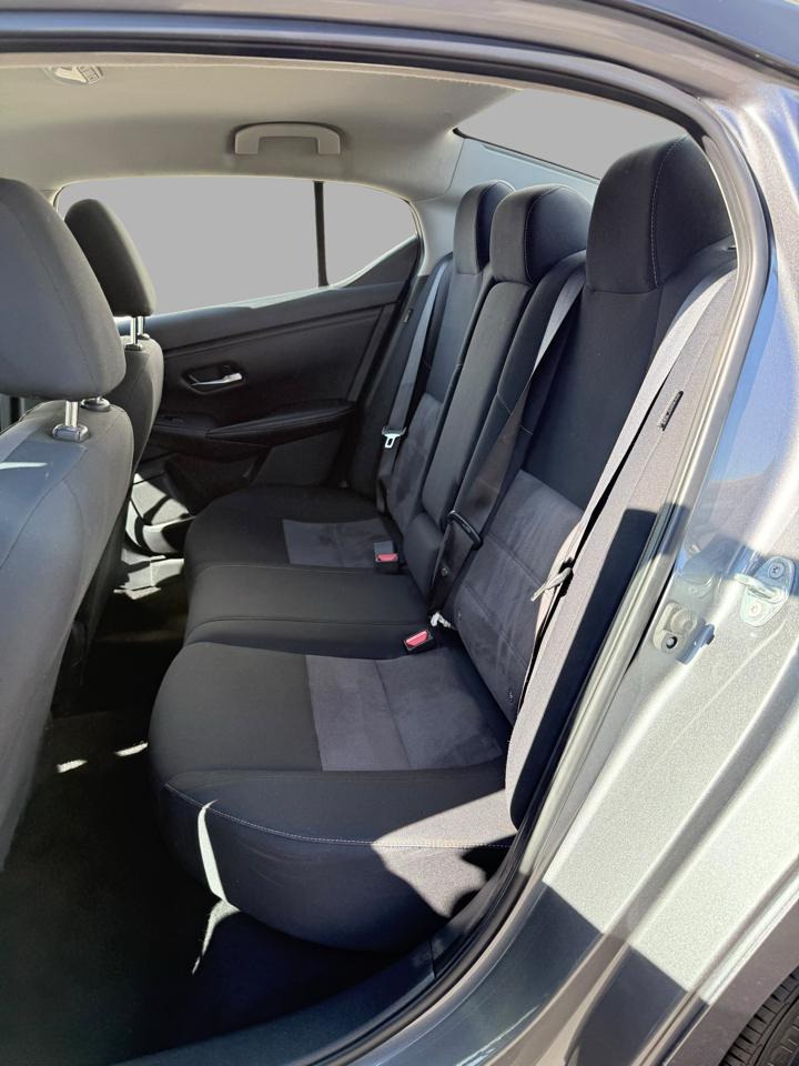 Nissan Sentra SR CVT 2022