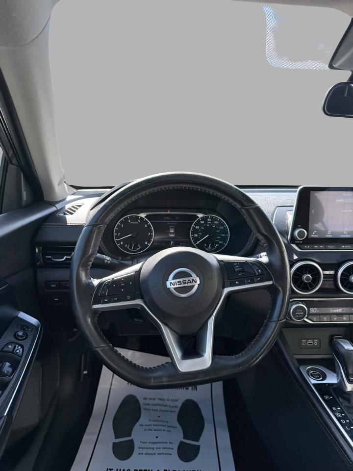 Nissan Sentra SR CVT 2022