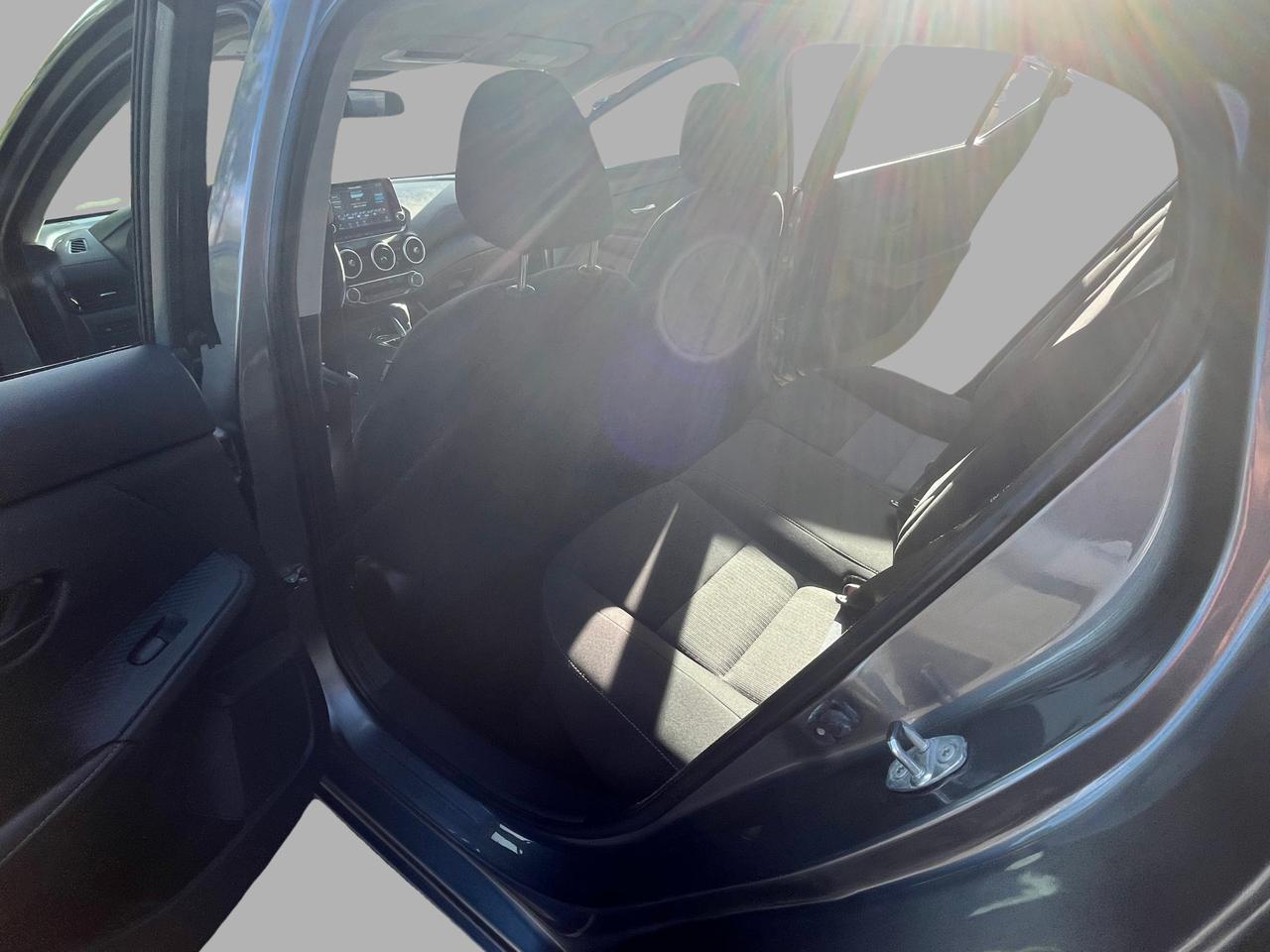 Nissan Sentra SV CVT 2025