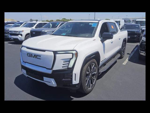 2025 GMC Sierra EV Denali Crew Cab (Max Range) e4WD