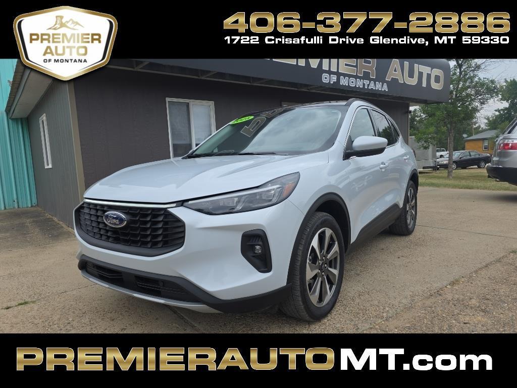 2025 Ford Escape Platinum AWD
