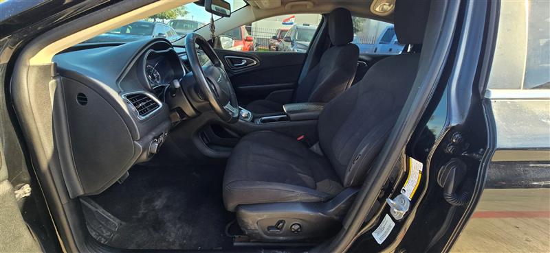 Chrysler 200 Limited 2015