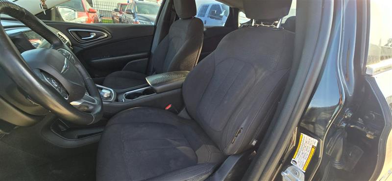 Chrysler 200 Limited 2015