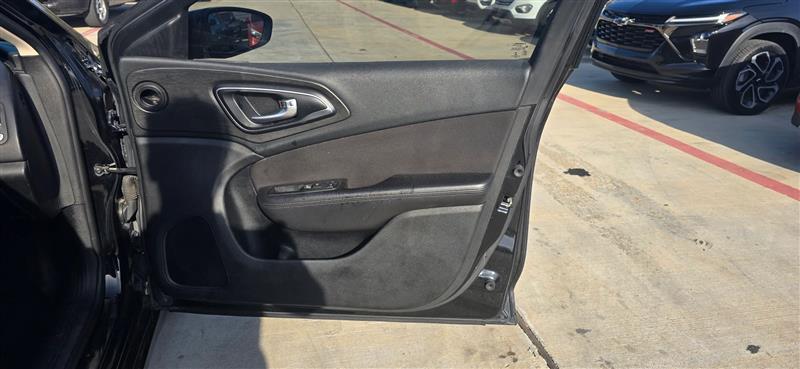 Chrysler 200 Limited 2015