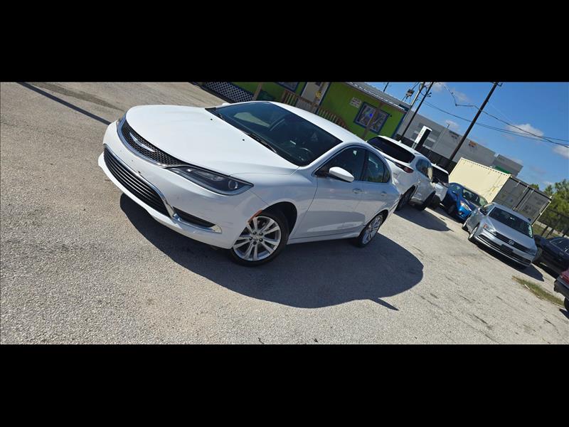 2016 Chrysler 200 Limited