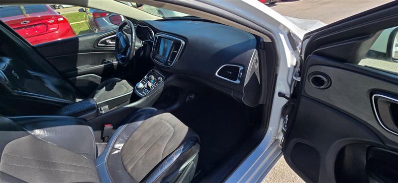 Chrysler 200 Limited 2016