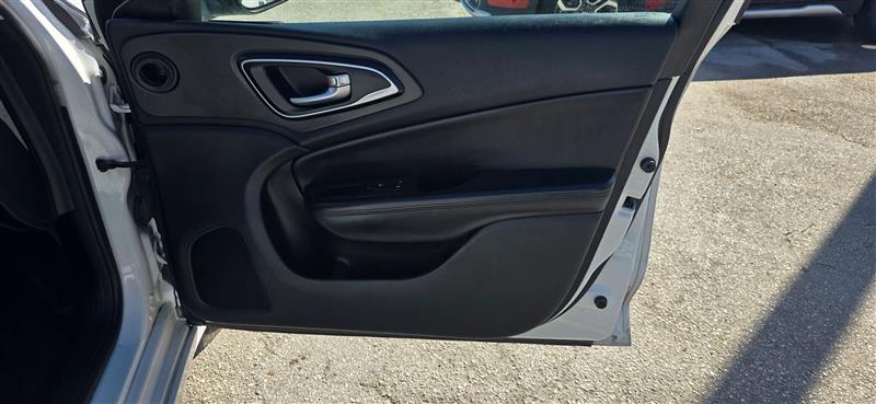 Chrysler 200 Limited 2016