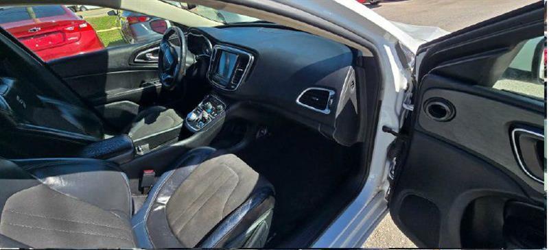 Chrysler 200 Limited 2016