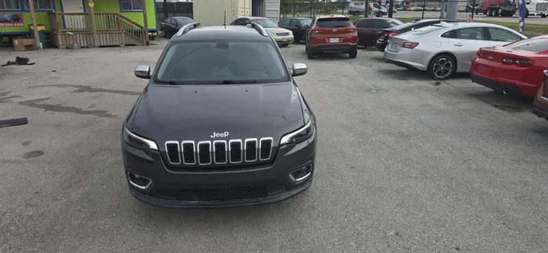Jeep Cherokee Latitude Plus FWD 2019