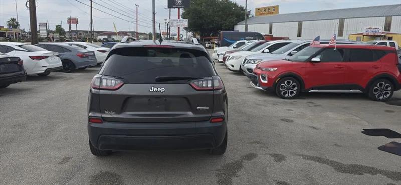 Jeep Cherokee Latitude Plus FWD 2019