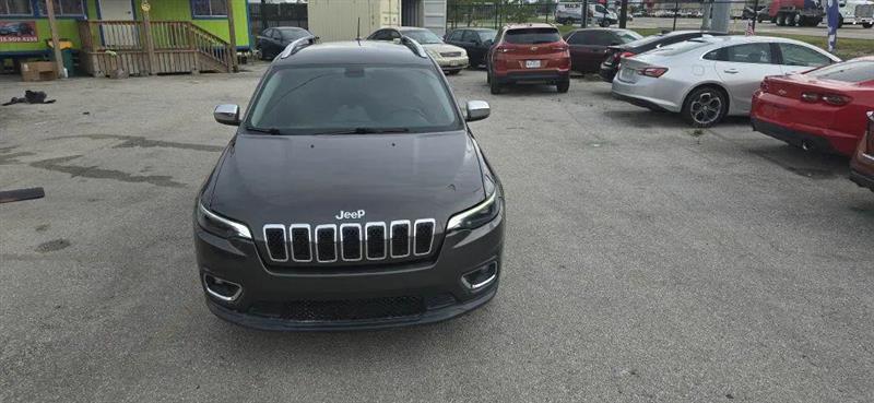 Jeep Cherokee Latitude Plus FWD 2019