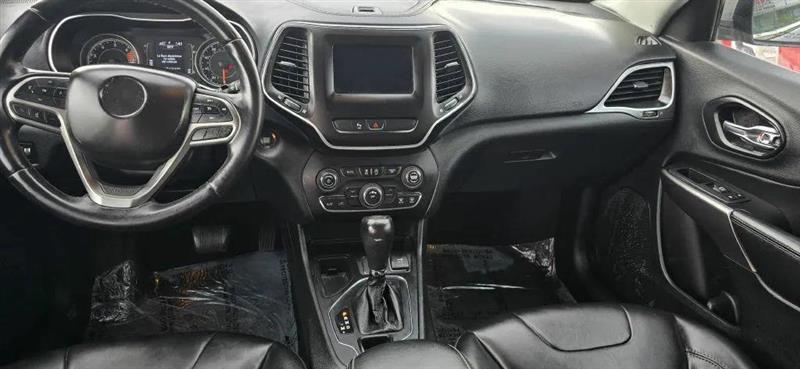 Jeep Cherokee Latitude Plus FWD 2019