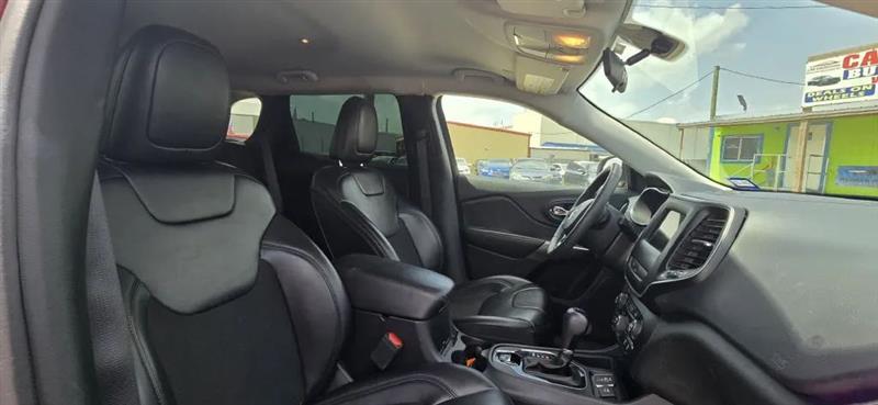 Jeep Cherokee Latitude Plus FWD 2020