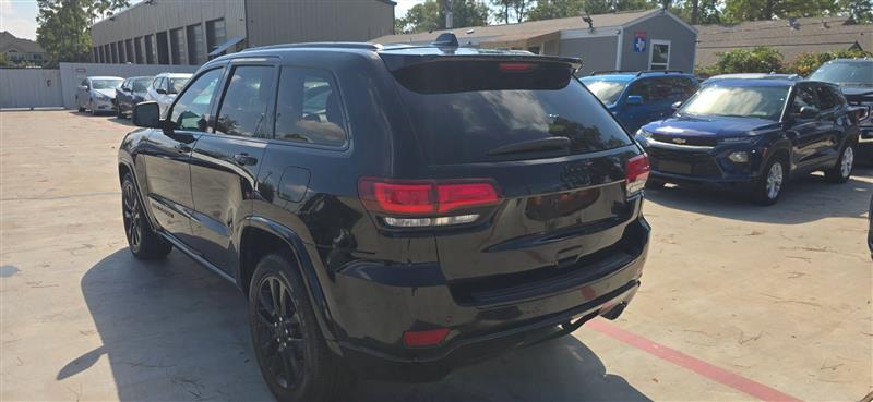 Jeep Grand Cherokee Laredo 2WD 2018