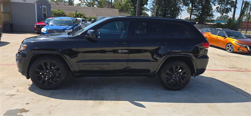 Jeep Grand Cherokee Laredo 2WD 2018