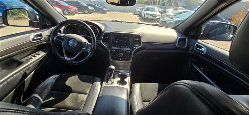 Jeep Grand Cherokee Laredo 2WD 2018