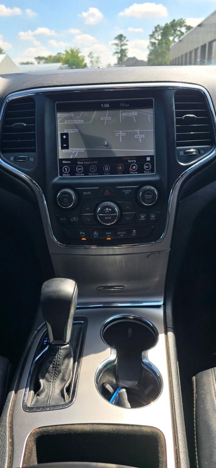 Jeep Grand Cherokee Laredo 2WD 2018