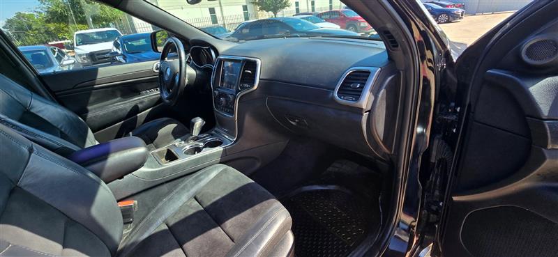 Jeep Grand Cherokee Laredo 2WD 2018