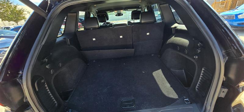 Jeep Grand Cherokee Laredo 2WD 2018