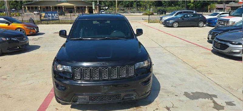 Jeep Grand Cherokee Laredo 2WD 2018