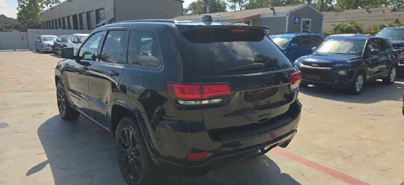 Jeep Grand Cherokee Laredo 2WD 2018