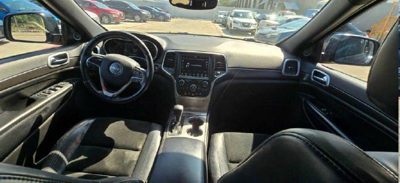 Jeep Grand Cherokee Laredo 2WD 2018