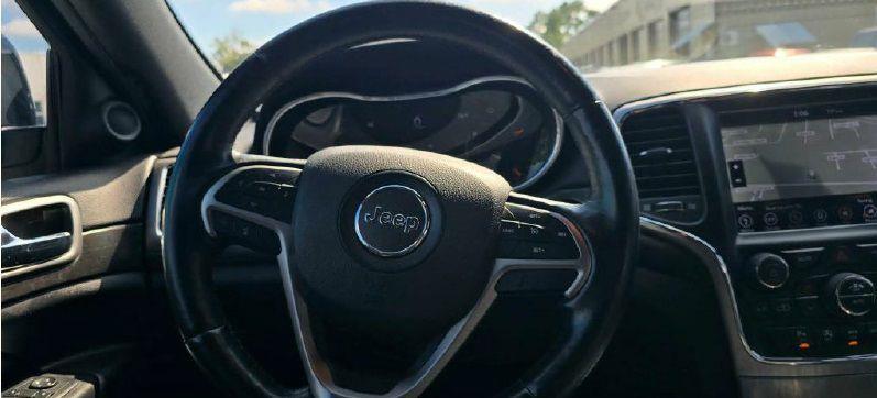 Jeep Grand Cherokee Laredo 2WD 2018