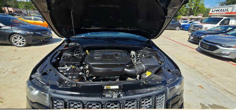 Jeep Grand Cherokee Laredo 2WD 2018