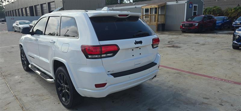 Jeep Grand Cherokee Laredo 2WD 2019
