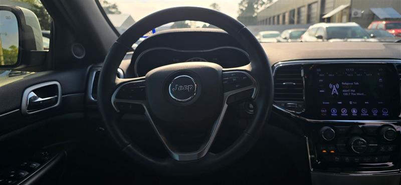 Jeep Grand Cherokee Laredo 2WD 2019