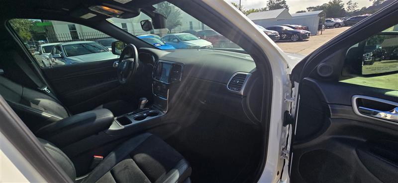 Jeep Grand Cherokee Laredo 2WD 2019