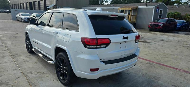 Jeep Grand Cherokee Laredo 2WD 2019