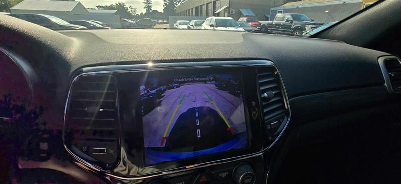 Jeep Grand Cherokee Laredo 2WD 2019