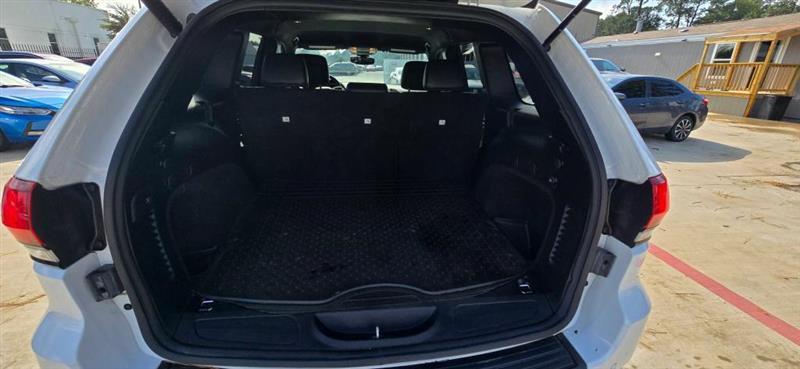 Jeep Grand Cherokee Laredo 2WD 2019