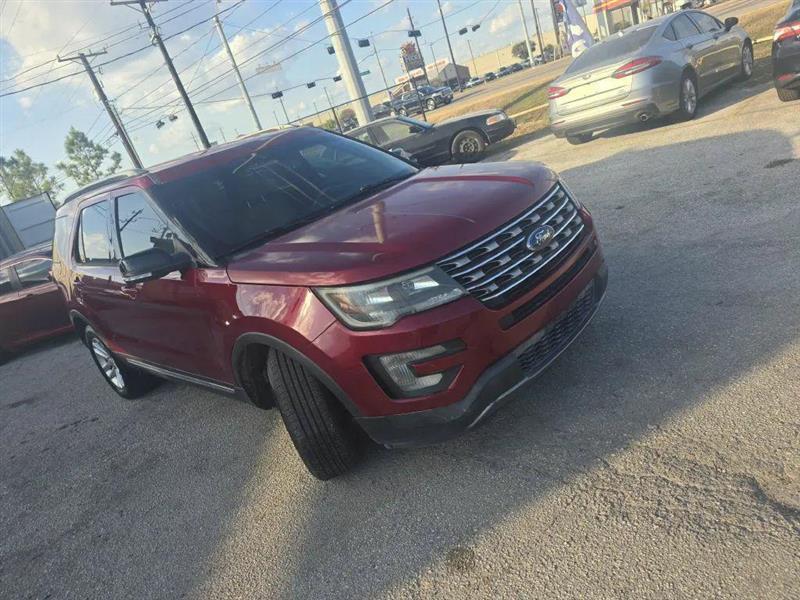 Ford Explorer XLT FWD 2017