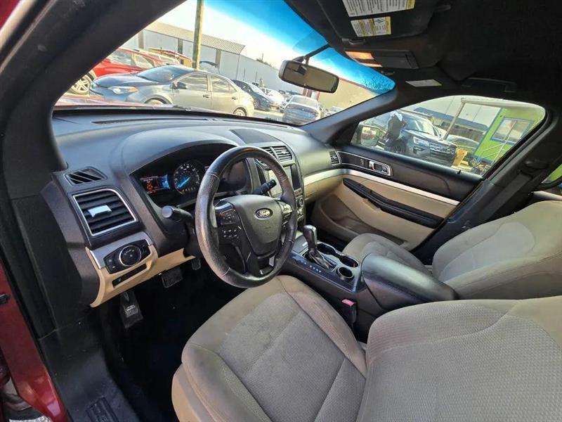 Ford Explorer XLT FWD 2017