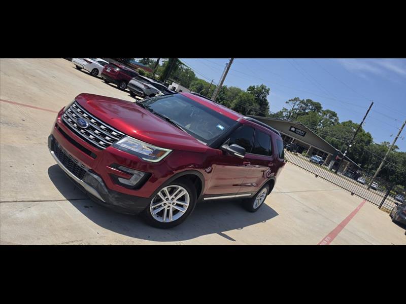 2017 Ford Explorer XLT FWD